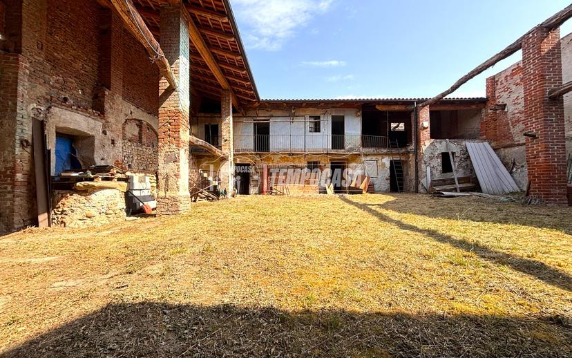 Rustico in Via a. Baudino, Montalenghe