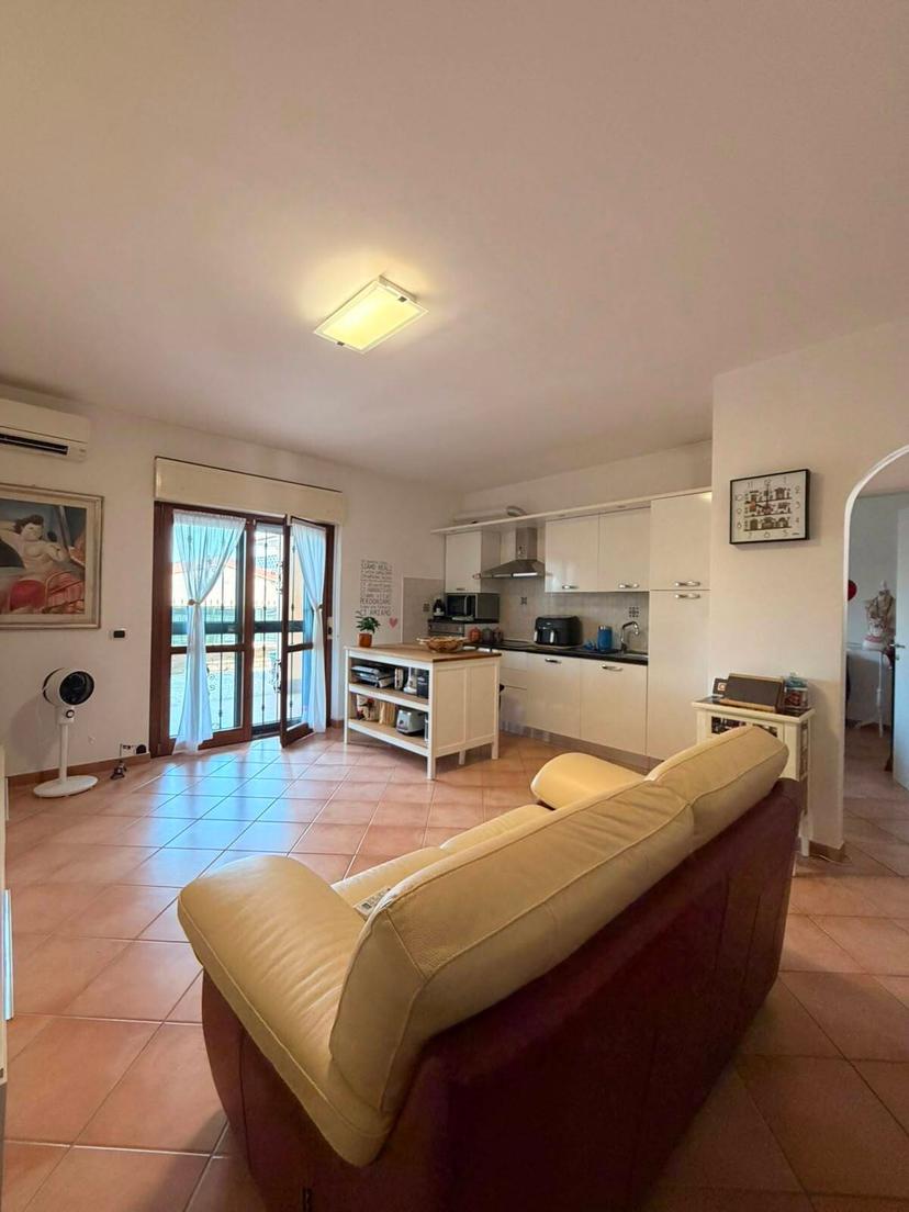 Trilocale in Via Don Luigi Sturzo 19, Lanuvio — foto 4 di 5