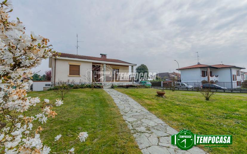 Villa in Via Don Giovanni Minzoni, Motta Visconti — foto 5 di 5