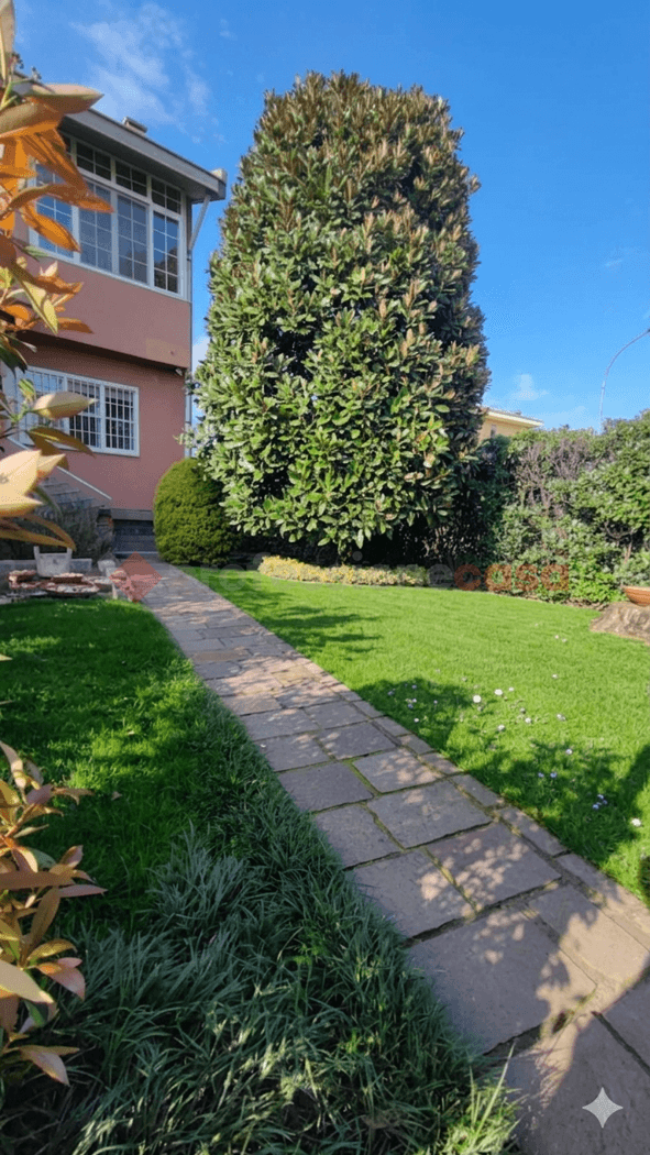 Villa a schiera in Via Pietro Nenni 126, Locate di Triulzi