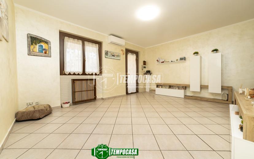 Villa a schiera in Via Giacomo Puccini 6/12, Basiano — foto 4 di 5