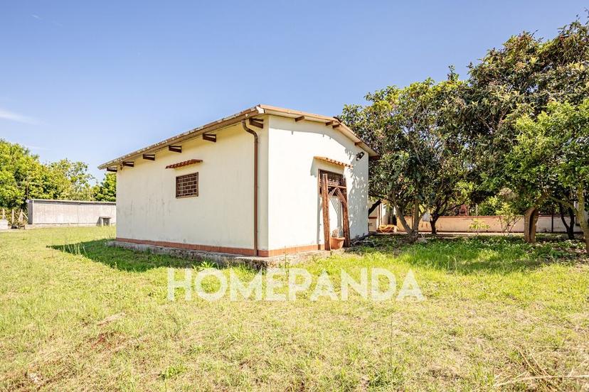 Villa unifamiliare in Via Arco Felice Vecchio 2, Pozzuoli — foto 4 di 5