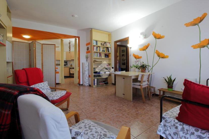 Trilocale in Via Pavese Cesare 12, Sedriano
