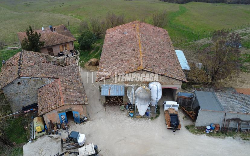 Casa colonica in Via Carviano 93/Rabatta, Grizzana Morandi — foto 2 di 5