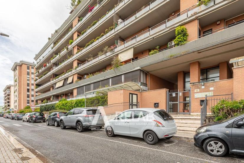 Trilocale in Via Copenaghen, Fiumicino