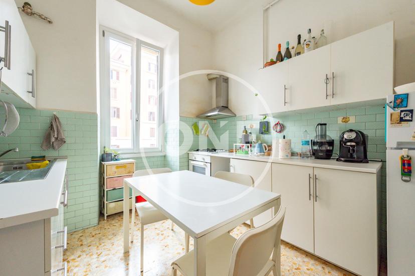 Quadrilocale in Via Taranto 178, Roma