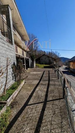 Villa in Borgata Rue 6, Pramollo