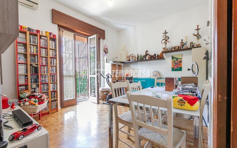 Trilocale in Via Edmondo De Amicis 17, Bresso — foto 4 di 5