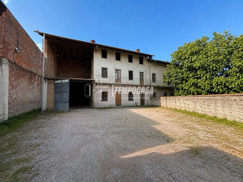 Casa indipendente in Via Perino (Mazzè), Mazzè — foto 2 di 5