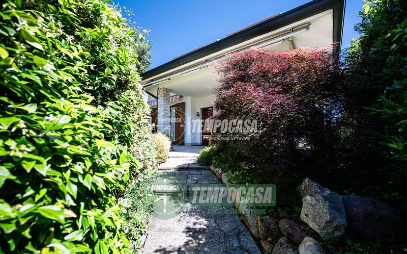 Villa in Via Bassano del Grappa 1, Nerviano — foto 3 di 5