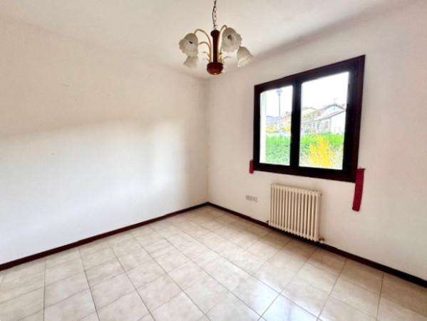 Appartamento in Via Fratelli Cervi, Alto Reno Terme — foto 2 di 5