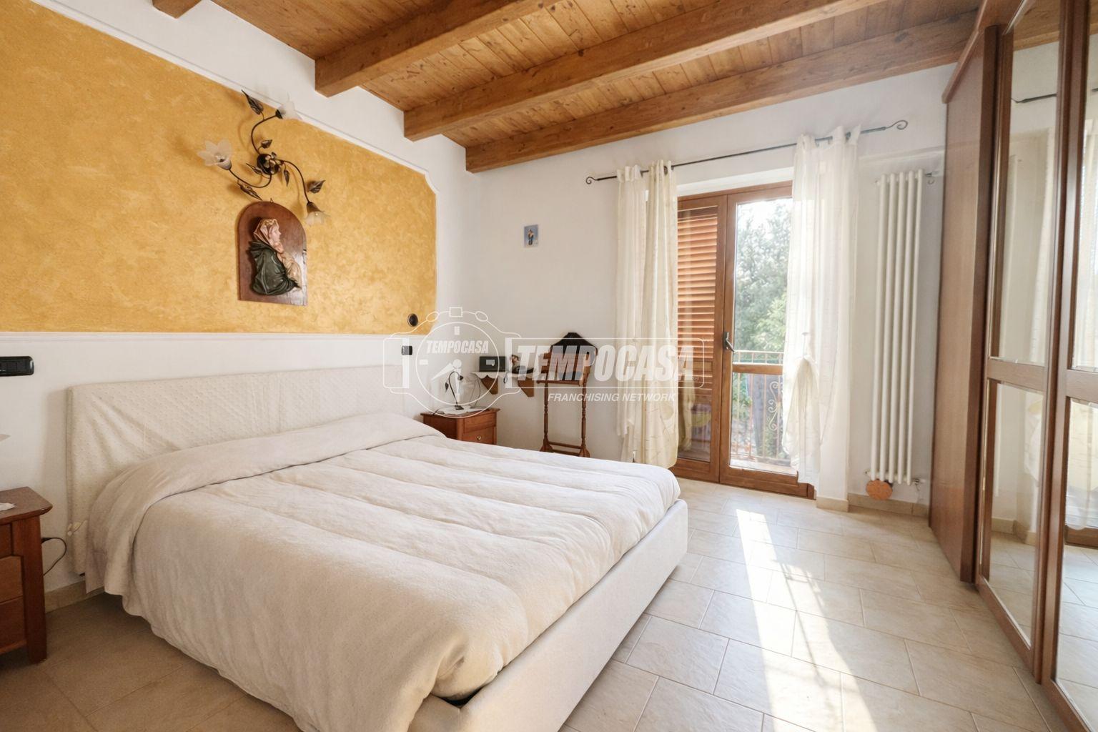 Casa indipendente in Via Pescatore, Mazzè