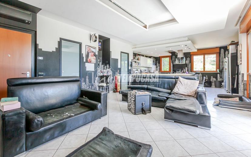 Trilocale in Via Cacciatori delle Alpi 25, Settimo Milanese