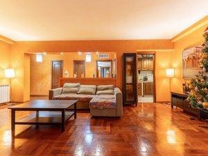 Trilocale in Via Arta Terme 50, Roma