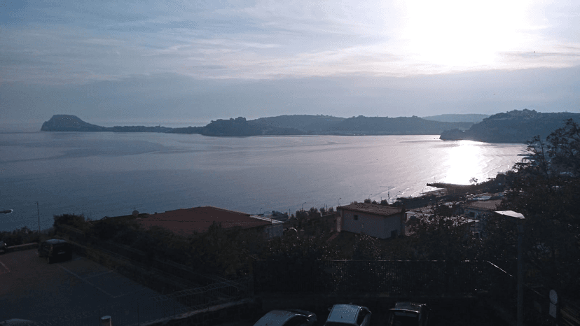 Casa indipendente in Via Virgilio, Pozzuoli — foto 3 di 5