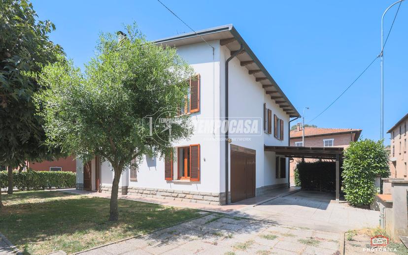 Casa indipendente in Via Fernando Rovinetti, Imola — foto 4 di 5
