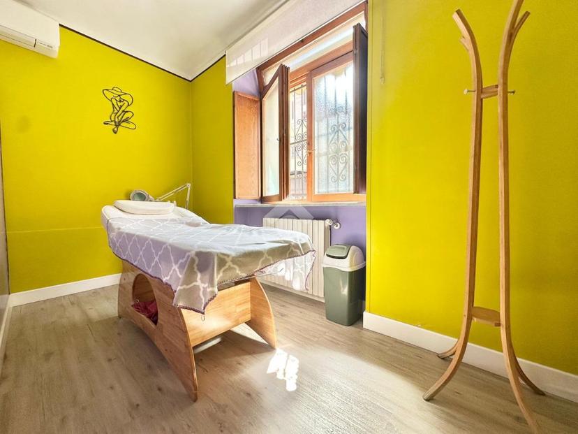 Quadrilocale in Via Casalborgone 11, Torino