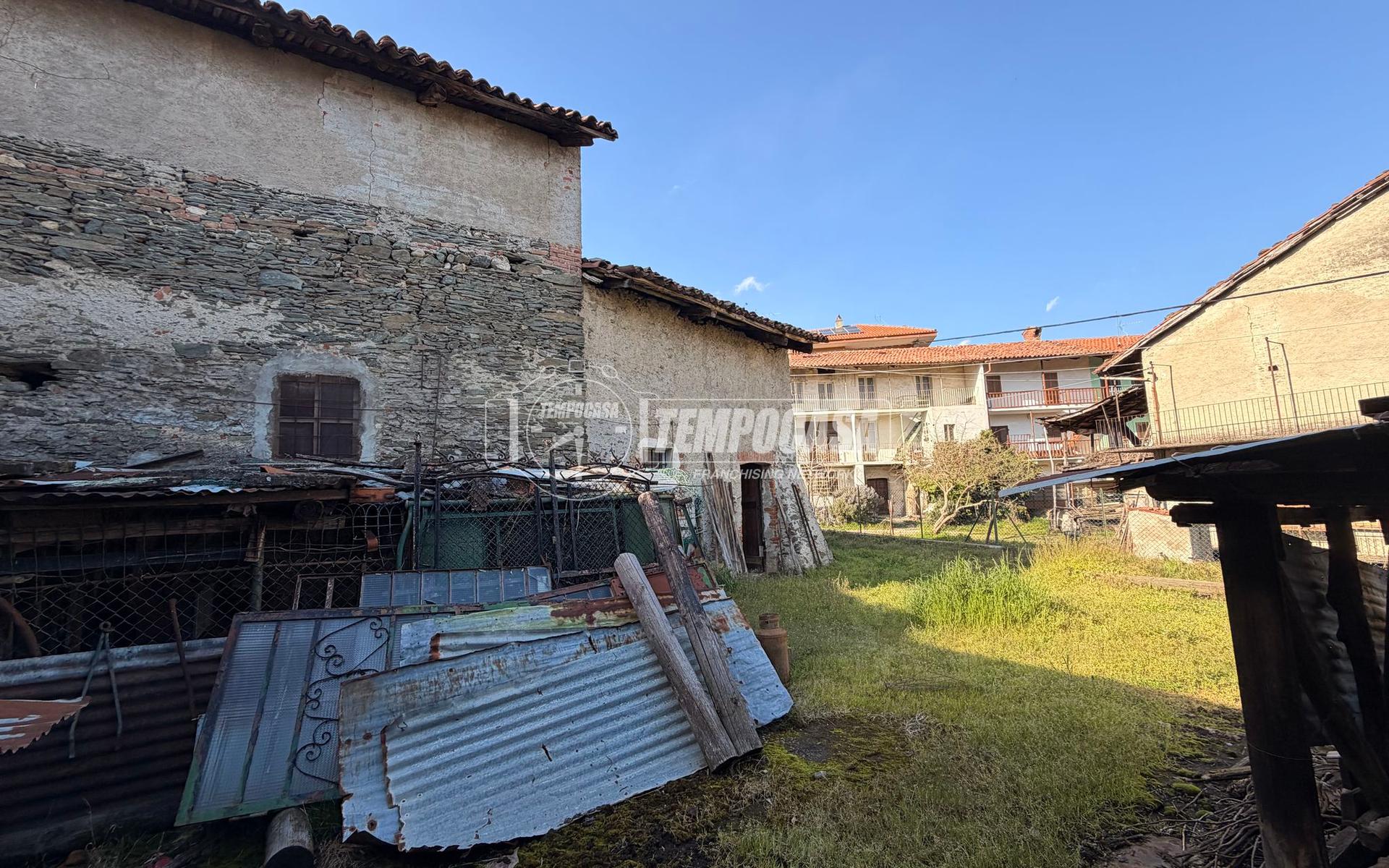 Casa indipendente in Via Baratta 10, Villar Dora