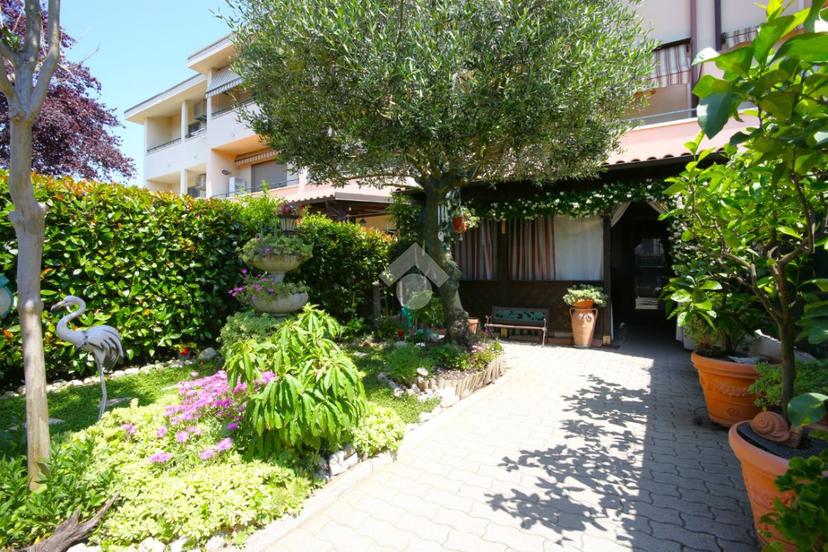 Villa a schiera in Via Fratelli Bastia 47, Sala Bolognese — foto 2 di 5