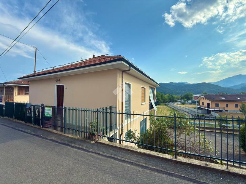 Casa indipendente in Via Villa 112, Giaveno — foto 3 di 5