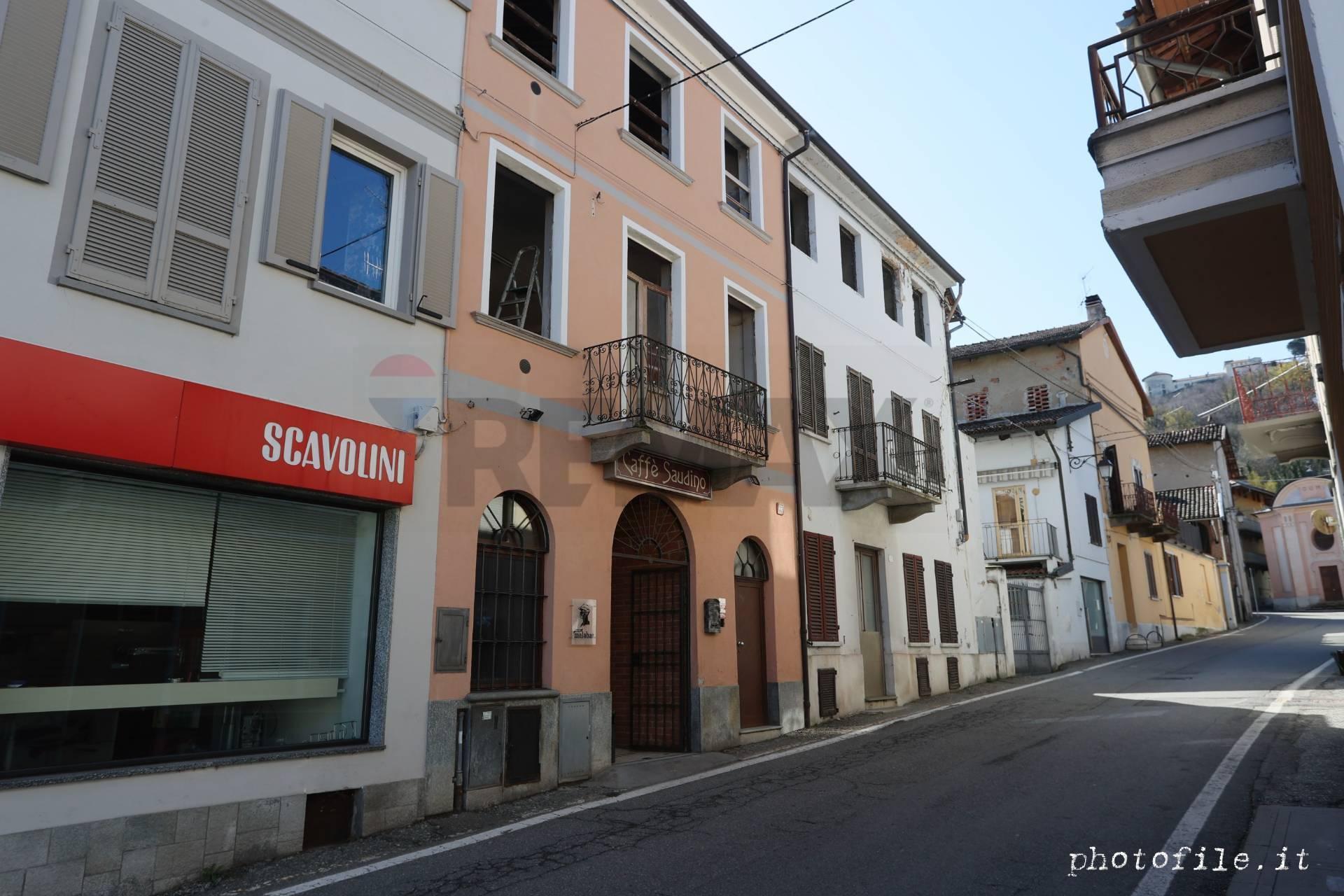 Casa indipendente in Via Capitano Saudino 23, Caravino
