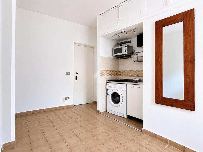 Monolocale in Via Fratelli Bronzetti 16, Milano