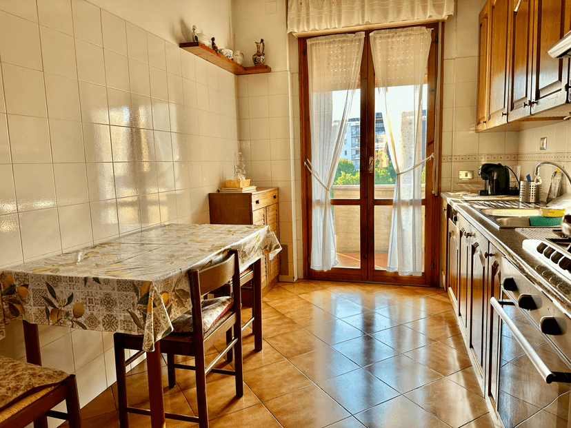 Quadrilocale in Viale della Toscana, Firenze
