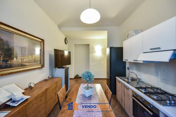 Trilocale in Via Evangelista Torricelli 38, Torino