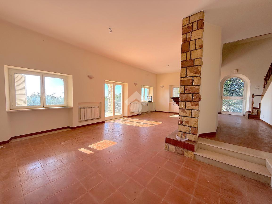 Villa in Via delle Fornaci 23, Genzano di Roma