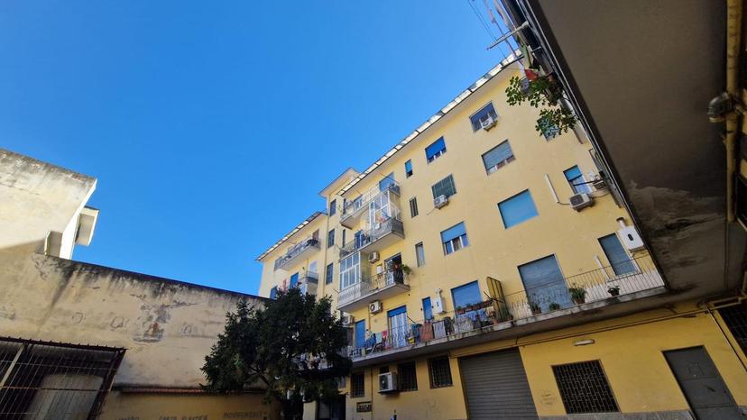 Trilocale in Via Cumana 147, Frattamaggiore