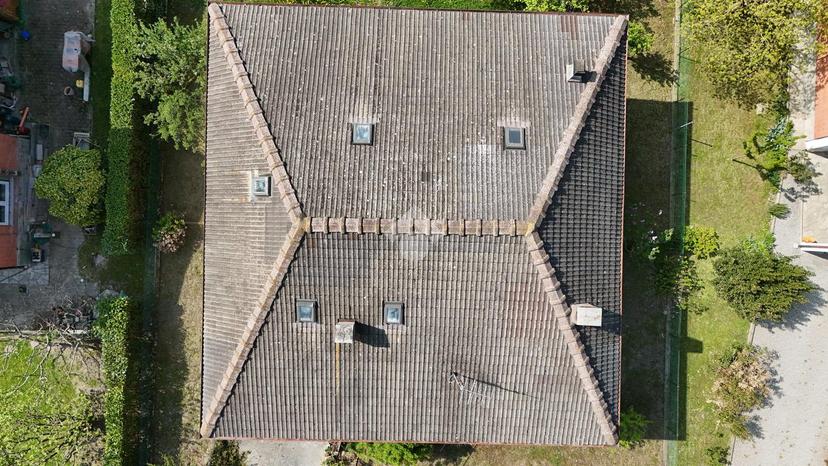 Villa in Strada Comboira 5, Villar Focchiardo