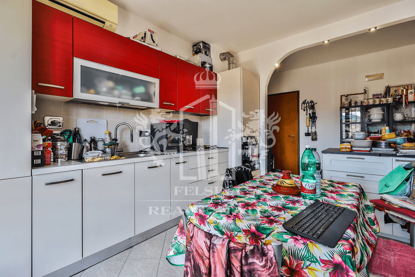 Trilocale in Via Pietro Micca, Casalecchio di Reno