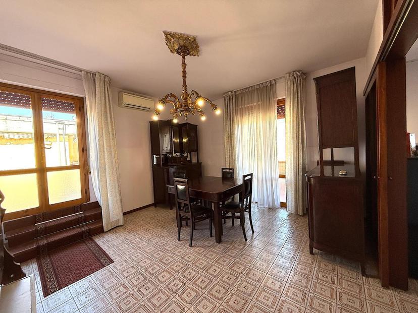 Attico in Vittorio Alfieri, Vinci — foto 3 di 5