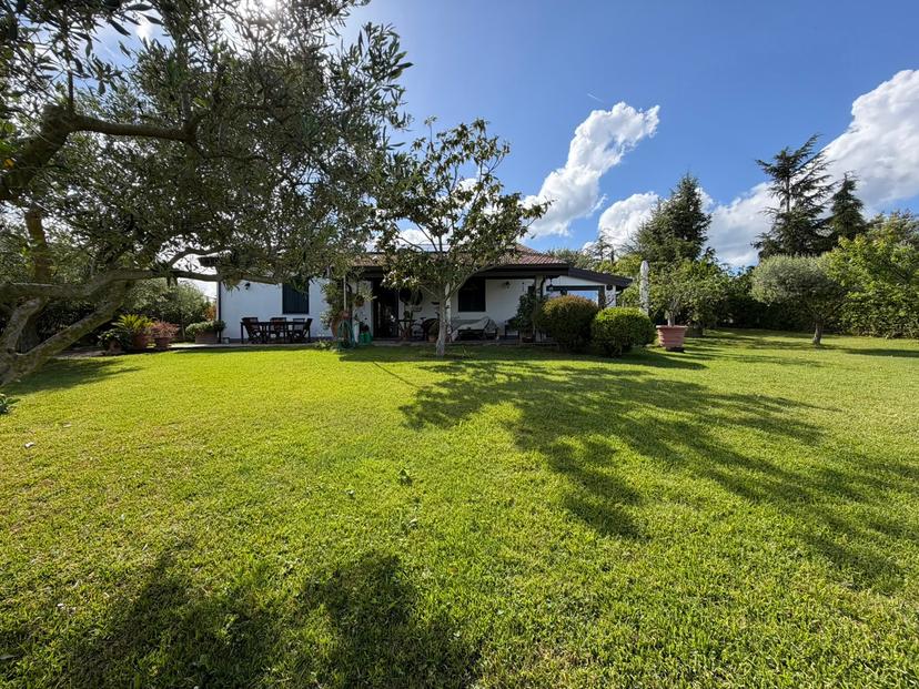 Villa in Via Orti della Paola, Cerveteri — foto 2 di 5