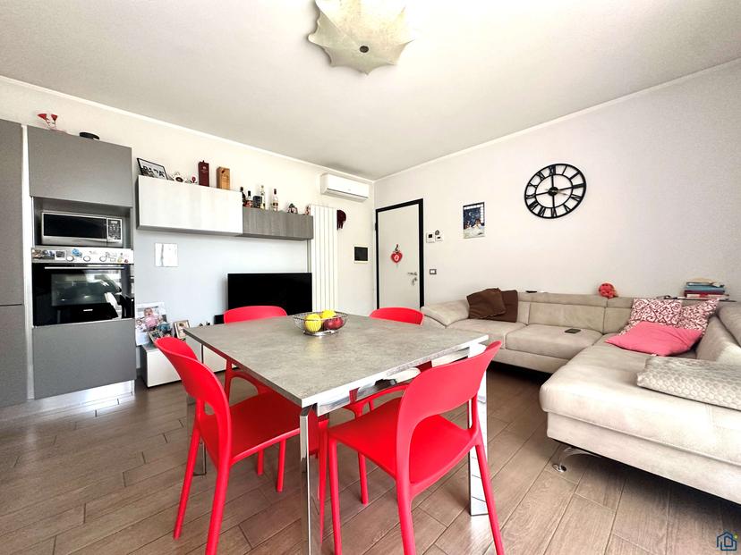 Bilocale in Via Villoresi 8, Castano Primo — foto 2 di 5