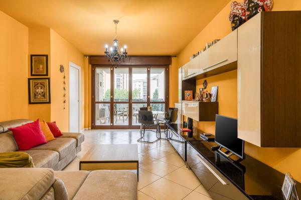 Bilocale in Via Europa 5, San Donato Milanese