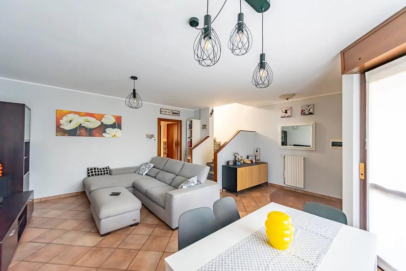 Villa in Via Biringhello, 15/B, Lainate — foto 2 di 5
