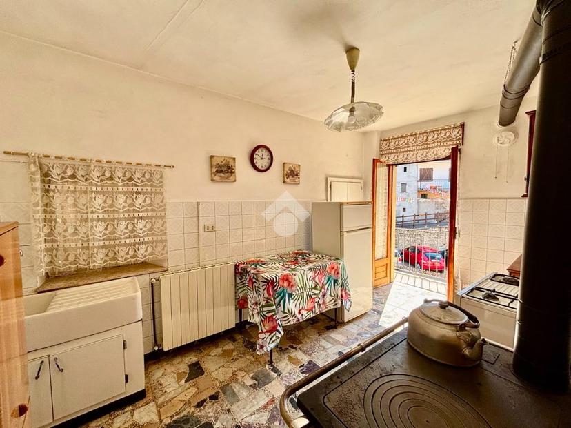 Casa indipendente in Via Onorevole Giuseppe Goglio 49, Castellamonte — foto 5 di 5