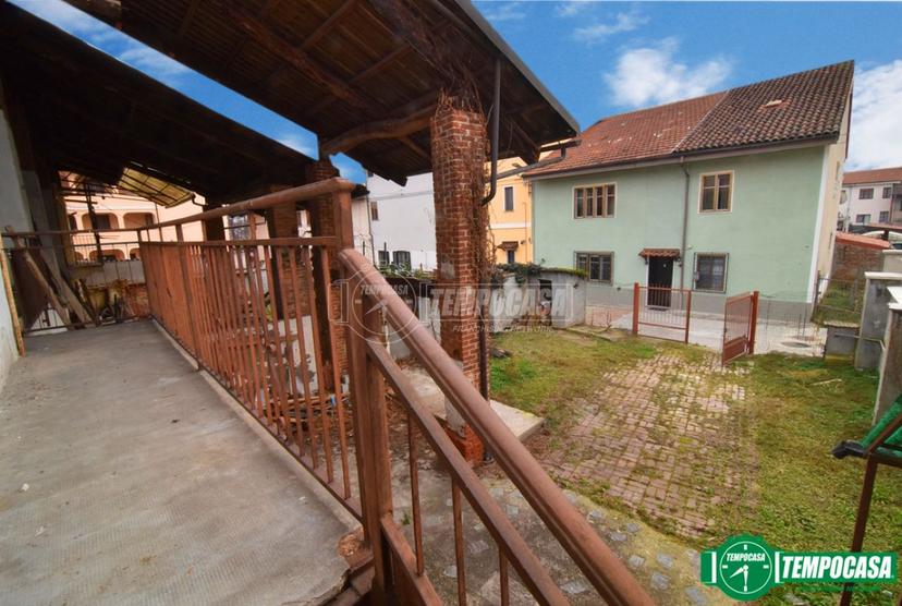 Casa indipendente in Vicolo Ugo Foscolo 4, Bosconero — foto 5 di 5
