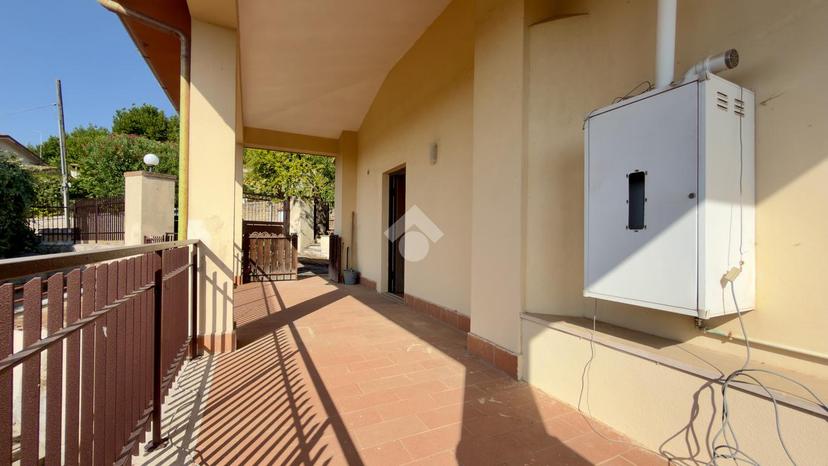Villa in Via di Valle Ioro 31, Castelnuovo di Porto — foto 4 di 5