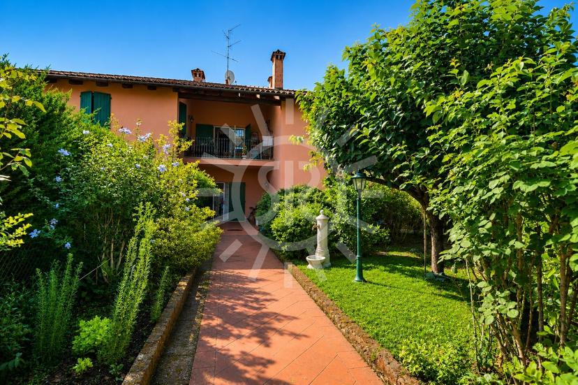 Villa bifamiliare, San Lazzaro di Savena — foto 4 di 5