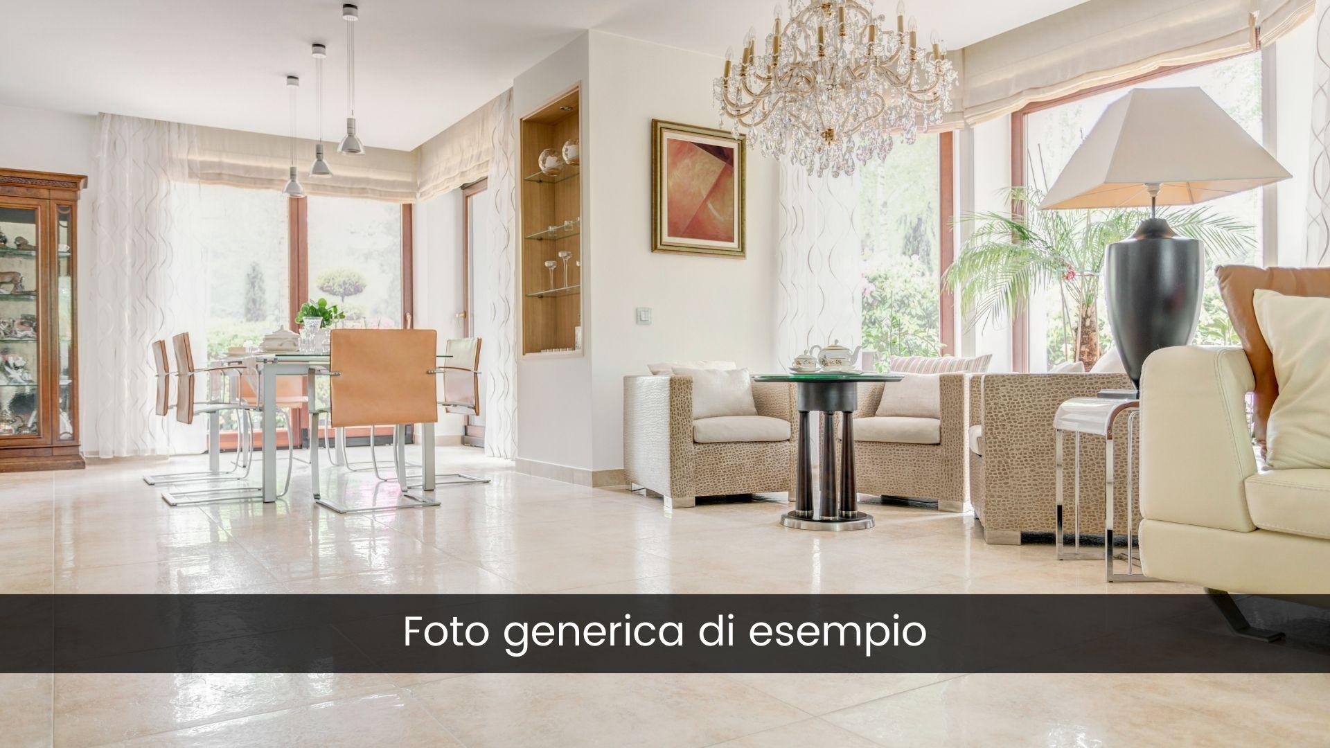 Villa in Via del Sassone Snc, Ciampino