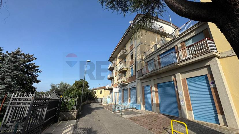 Trilocale in Via Santa Lucia 17, Cave — foto 3 di 5