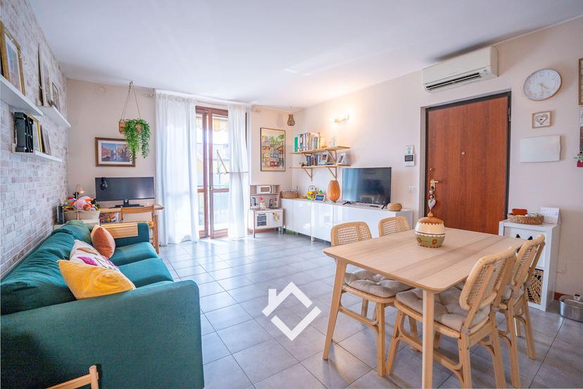 Bilocale in Via d'Antona, Pozzo d'Adda — foto 3 di 5