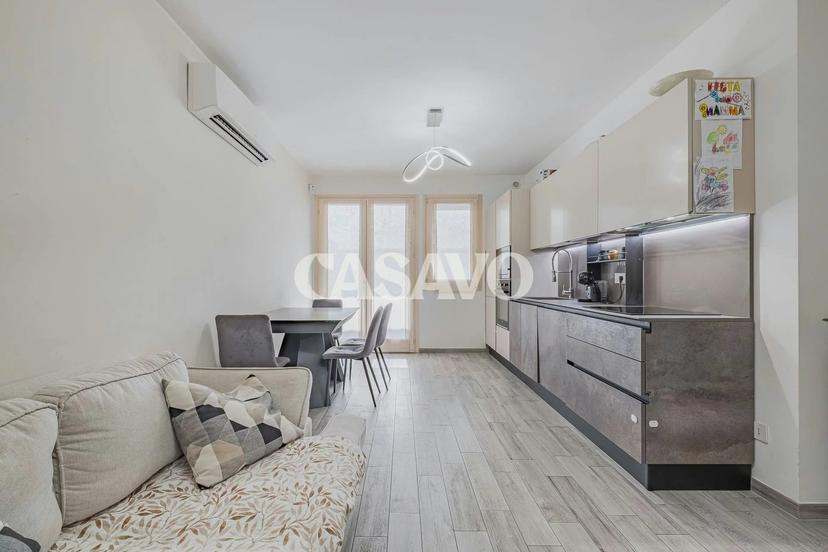 Trilocale in Via Galla Placidia 93/a, Roma