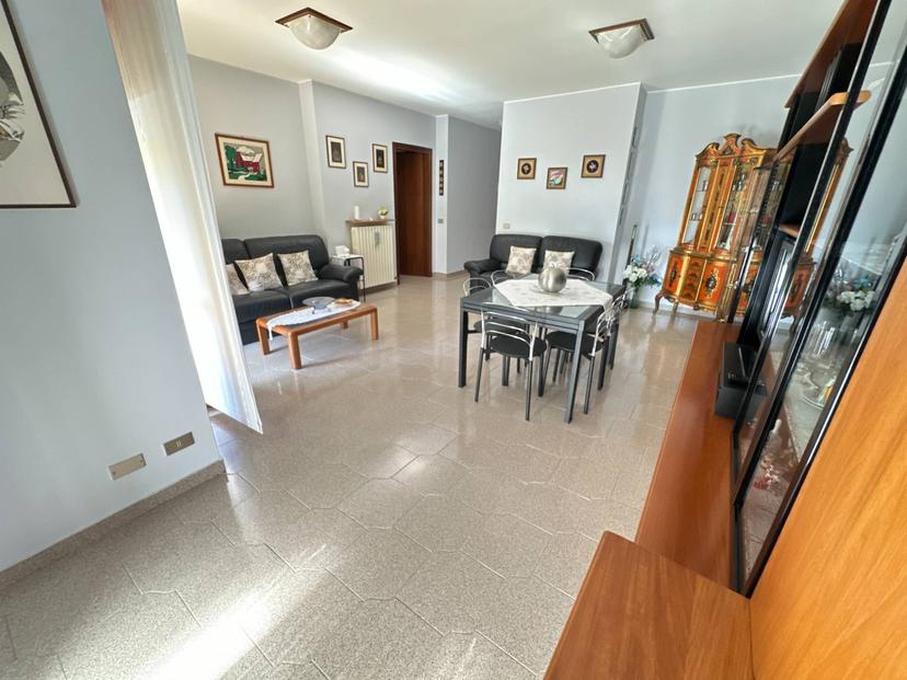 Trilocale in Via Wagner 16, Pioltello