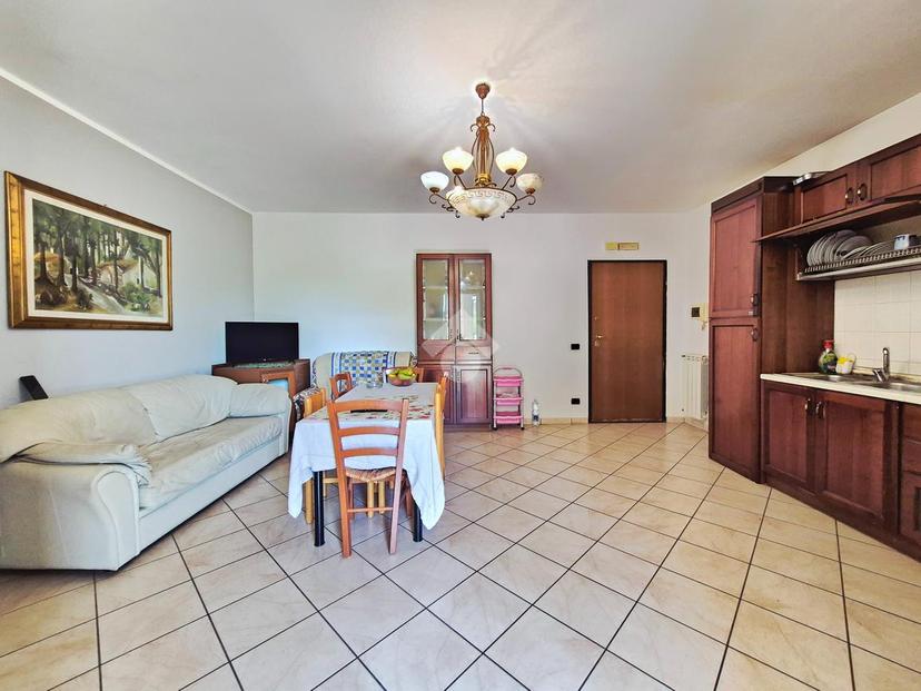 Trilocale in Via Francesco Ficoroni 77, Labico — foto 3 di 5