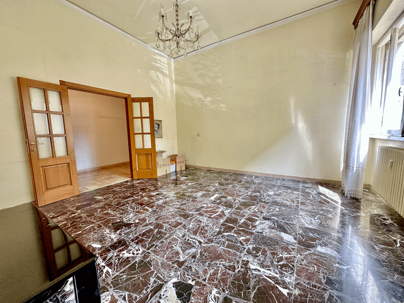 Appartamento in Via Ugo Corsi, Firenze