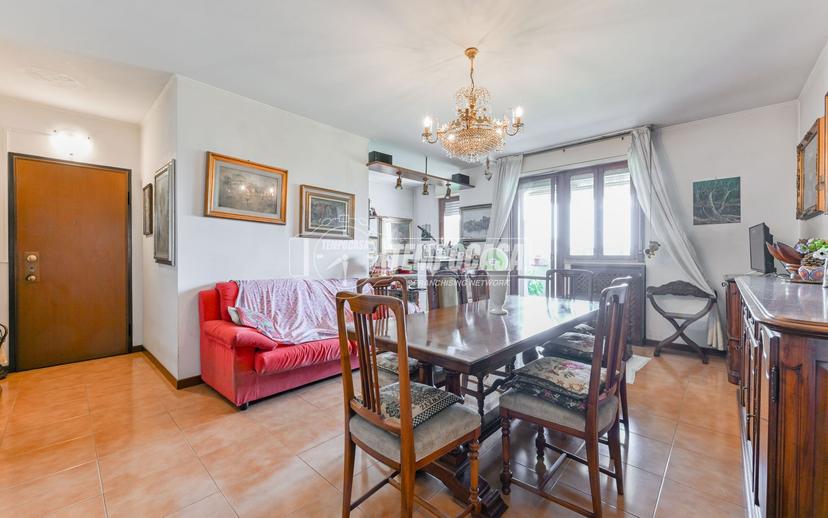 Trilocale in Via Abruzzi 66, Segrate