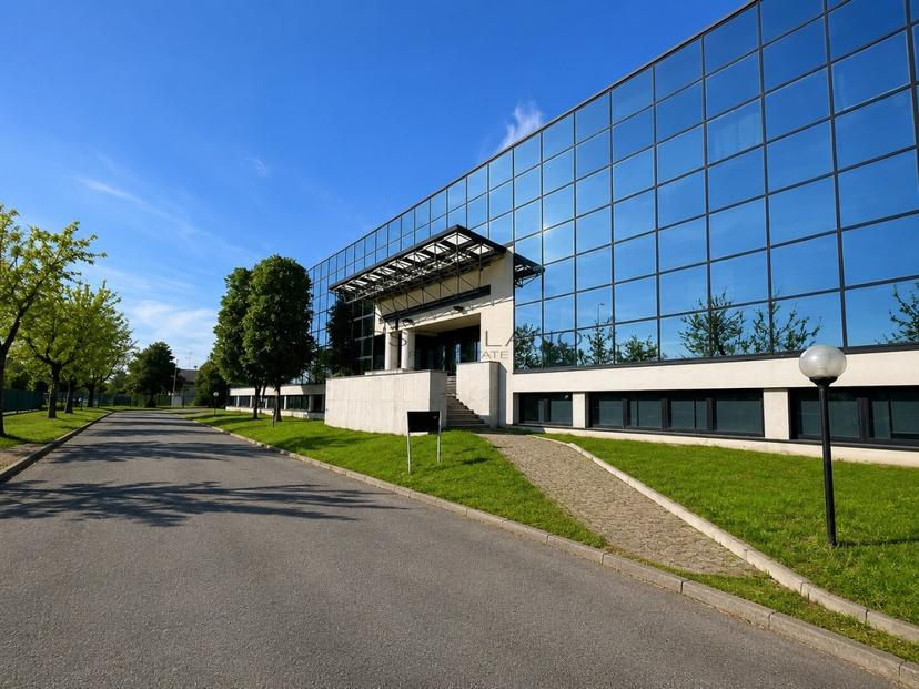 Villa a schiera in Viale dell'Industria 1, Paderno Dugnano